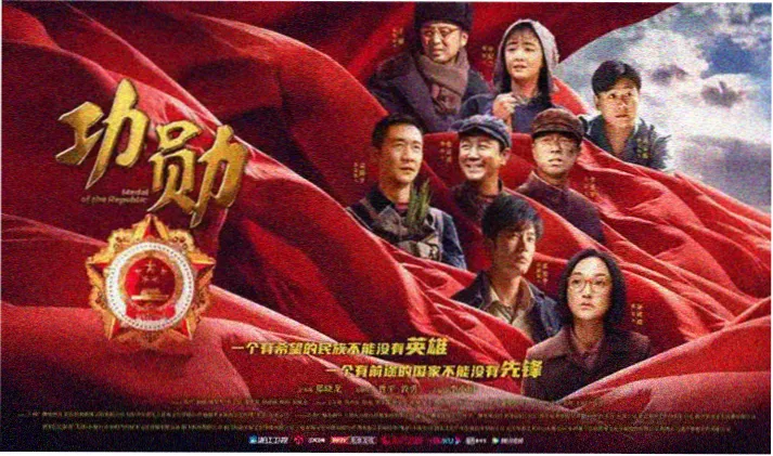 大倾角波状挡边皮带机在车间内的倾斜布置